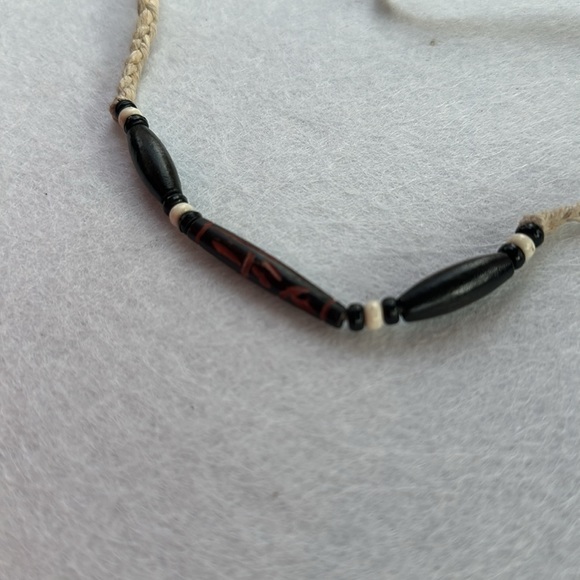 Handmade Hemp boho beach men’s necklace - Picture 2 of 4